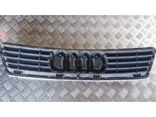 Передняя решётка Audi A6 S6 C5 4B 1997-2005 года 4B0853651A      