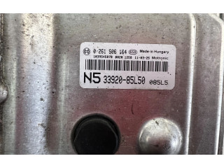 Блок управления двигателем Блок управления 3392085L50, 0261S06164   Opel Agila B