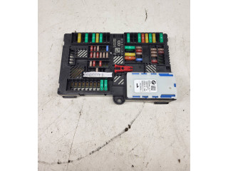 Блок предохранителей 8795477, 55892110   BMW 5 G30 G31    