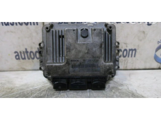 Блок управления двигателем Блок управления 8200310863   Renault Megane II