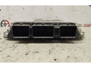 Řídící jednotka 6M6112A650BB, 0281012530   Mazda 3 I 2007