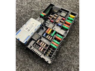 Блок предохранителей 8795477, 8734162   BMW 5 G30 G31    