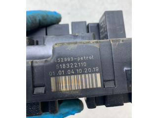   Pojistková skříňka 9452993, 518322110   Volvo V70 2003