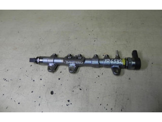 Vstřikovací lišta 8514154, 13538514154   BMW 2 F46     