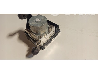 Jednotka ABS 32214772   Volvo V60 2020