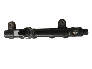 Vstřikovací lišta 9674300080   Peugeot 3008 II     