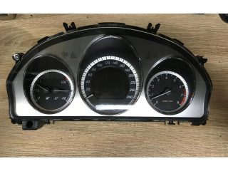 Přístrojová deska  Mercedes-Benz C W204 2011 2049002602  