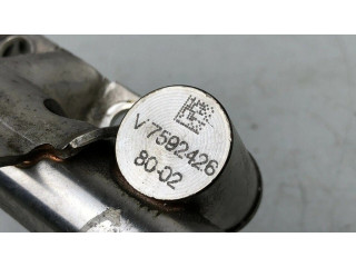Vstřikovač 7592426   BMW 1 F20 F21  pro benzínový motor 1.6  