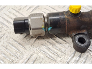 Vstřikovací lišta 238100R040, 8945820050   Toyota Auris 150    2ADFHV 