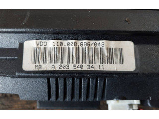 Přístrojová deska  Mercedes-Benz C W203 2001 A2035403411, 110008896043  