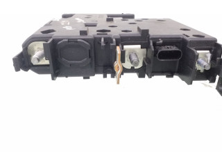   Pojistková skříňka A2075402550   Mercedes-Benz C W204 2011