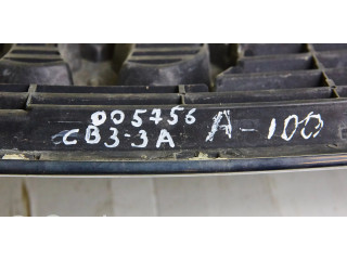 Передняя решётка Audi 100 S4 C4 1990-1995 года 4a0853651      