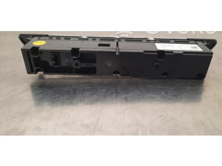 Vstřikovací lišta 4K0925301B   Audi RS6 C8     