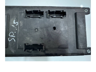 Блок предохранителей DK6214F041AD   Land Rover Range Rover Sport L494    