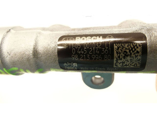 Vstřikovací lišta 9821399680, 9810824880   Peugeot Rifter    YH01 YHZ YHW YHT YHS YHY YHV 