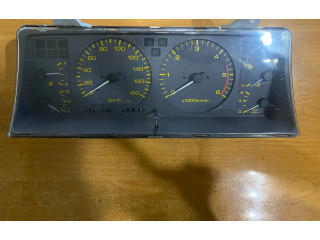 Přístrojová deska  Jeep Cherokee 1993 2481022J05, 11020RB6900  