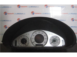 Панель приборов A2095406548   Mercedes-Benz CLK A209 C209       