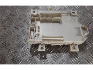 Зеркало электрическое        Mitsubishi Colt  2004 - 2008 года   