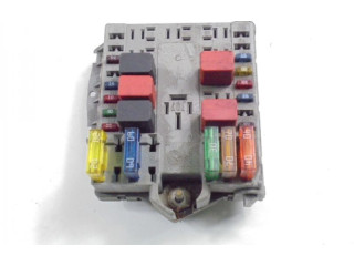 Блок предохранителей  46835421, 46835421   Fiat Punto (188)    