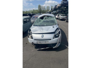   Pojistková skříňka    Renault Scenic III -  Grand scenic III 2011