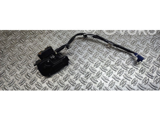 Замок багажника     Toyota Prius (XW30) 2009 - 2015 года