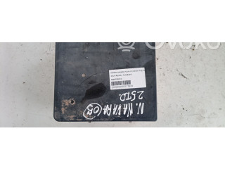   Pojistková skříňka 284B7EB31C   Nissan Navara D40 2009