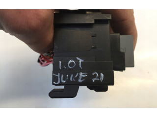   Pojistková skříňka 678835916R   Nissan Juke II F16 2021