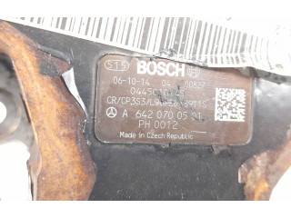 Vstřikovací čerpadlo 6420700501, 0051536328   Mercedes-Benz ML W164    OM 642.940 