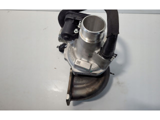 Vstřikovací lišta 00500549450   Jeep Cherokee  pro benzínový motor 2.0  