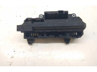   Pojistková skříňka 6113690058301   BMW 7 E65 E66 