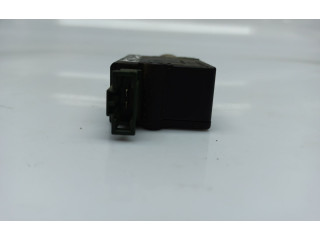 Замок багажника 406204242, 4B9962115    Audi A6 S6 C5 4B 1997 - 2005 года