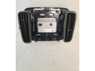 Дисплей    32350422   Volvo XC40