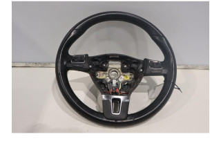 Руль Volkswagen Tiguan  2007 - 2016 года 61978150G      