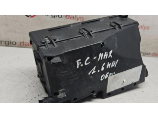 Блок предохранителей  BP4K66767, 8688039   Ford Focus C-MAX    