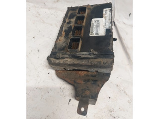 Блок управления двигателя P68025823AD   Volkswagen Routan