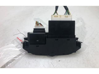 Дисплей    93700-1K800   Hyundai ix20