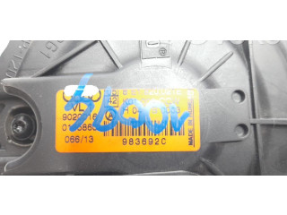Вентилятор печки    8E1820021E   Seat Exeo (3R)