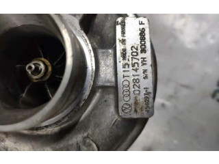 Vstřikovací lišta 028145702   Audi A4 S4 B5 8D     
