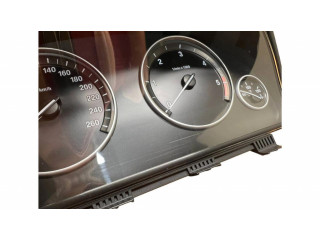 Přístrojová deska  BMW 5 F10 F11 2014 9249344, 211995706  