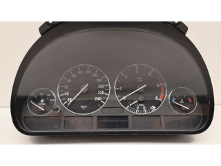 Přístrojová deska  BMW 5 E39 1996 6907018  