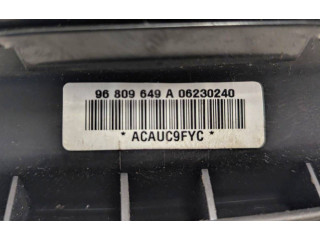 Подушка безопасности водителя 96809649   Chevrolet Captiva