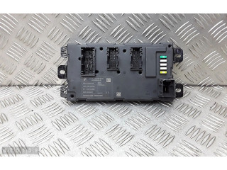 Řídící jednotka 6135680905301   BMW 2 F22 F23 2015