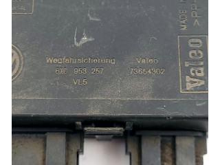 Комплект блоков управления 038906013AJ, 0281001912   Volkswagen Polo III 6N 6N2 6NF