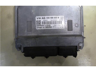 Pojistková skříňka Блок управления двигателем ECU 3D906023N, 5WP40851   Skoda Fabia Mk2 (5J) 2010