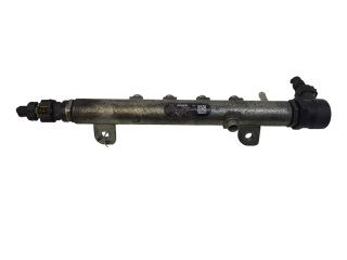 Vstřikovací lišta 0445214117, 55200251   Saab 9-5     