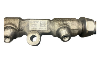 Топливная рампа 03L906051, 057130764AB   Seat Ibiza IV (6J,6P)  