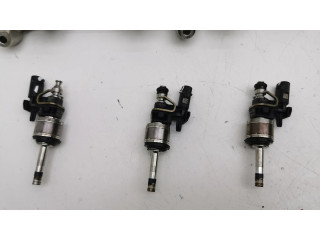 Vstřikovač 0261500443, 05C133320A   Skoda Octavia Mk4  pro benzínový motor 1.0  