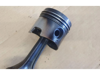 Píst 037198401A, 037107065B   Volkswagen PASSAT B3     