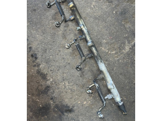 Vstřikovací lišta 0445216002   BMW 5 E39     