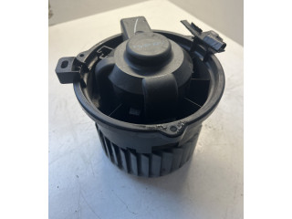 Вентилятор печки    MF01607007011   Mitsubishi Colt